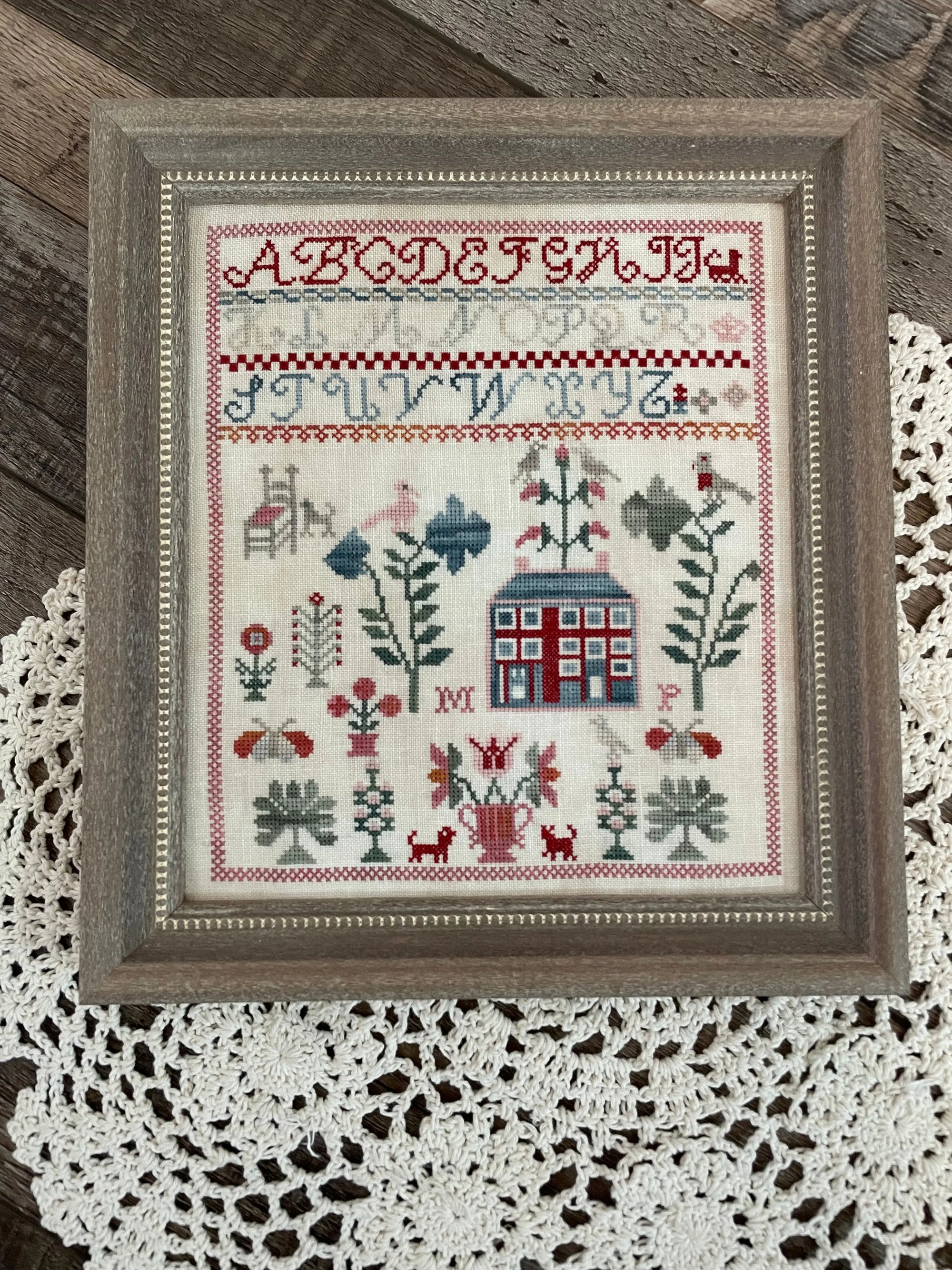 MP Motif Sampler by From the Heart Needleart From the Heart NeedleArt